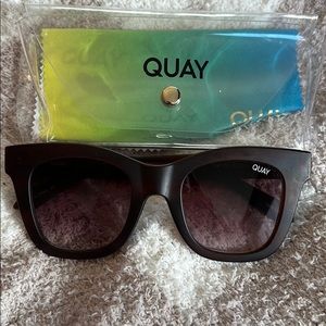 Quay “after hours” brown sunglasses